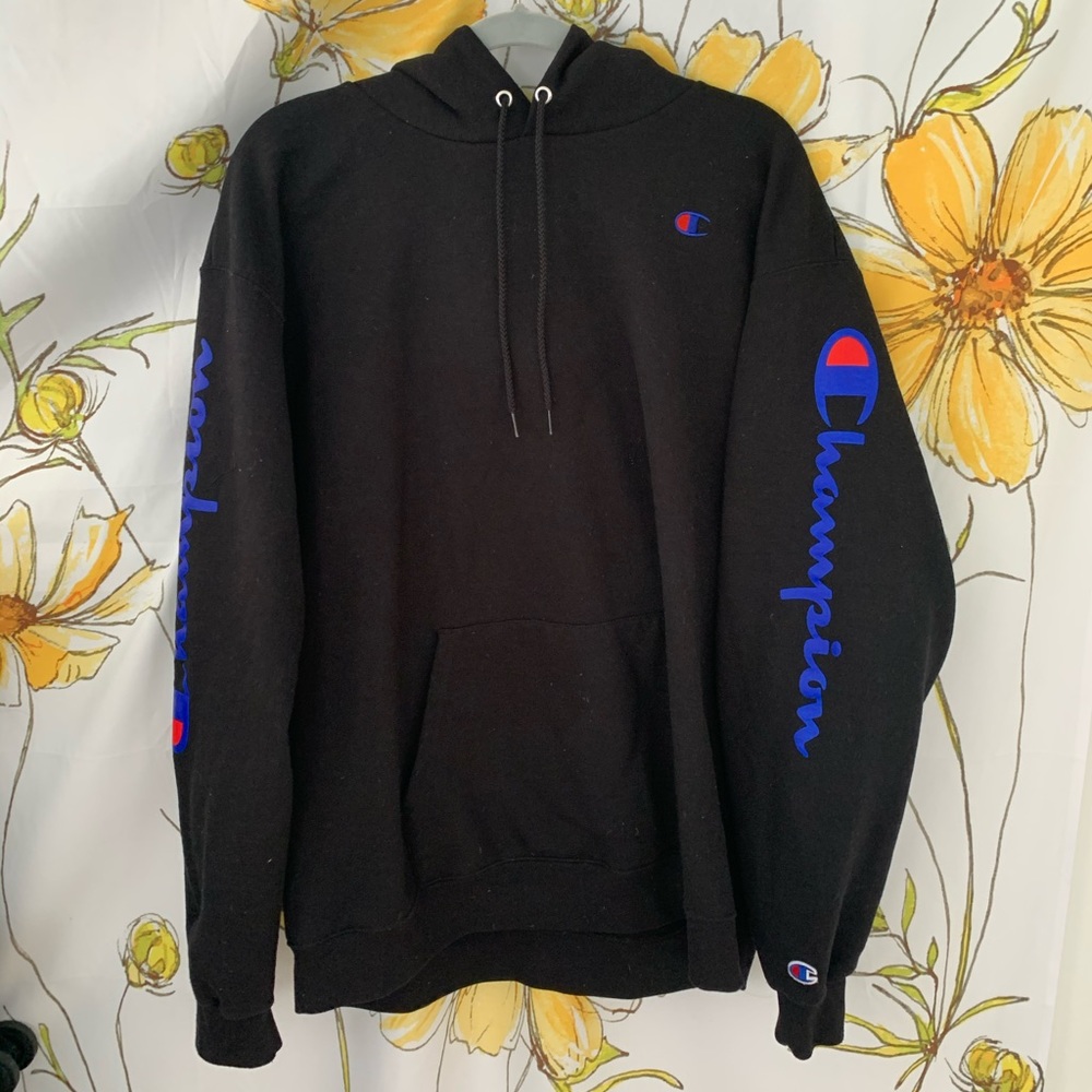 Black champion hoodie